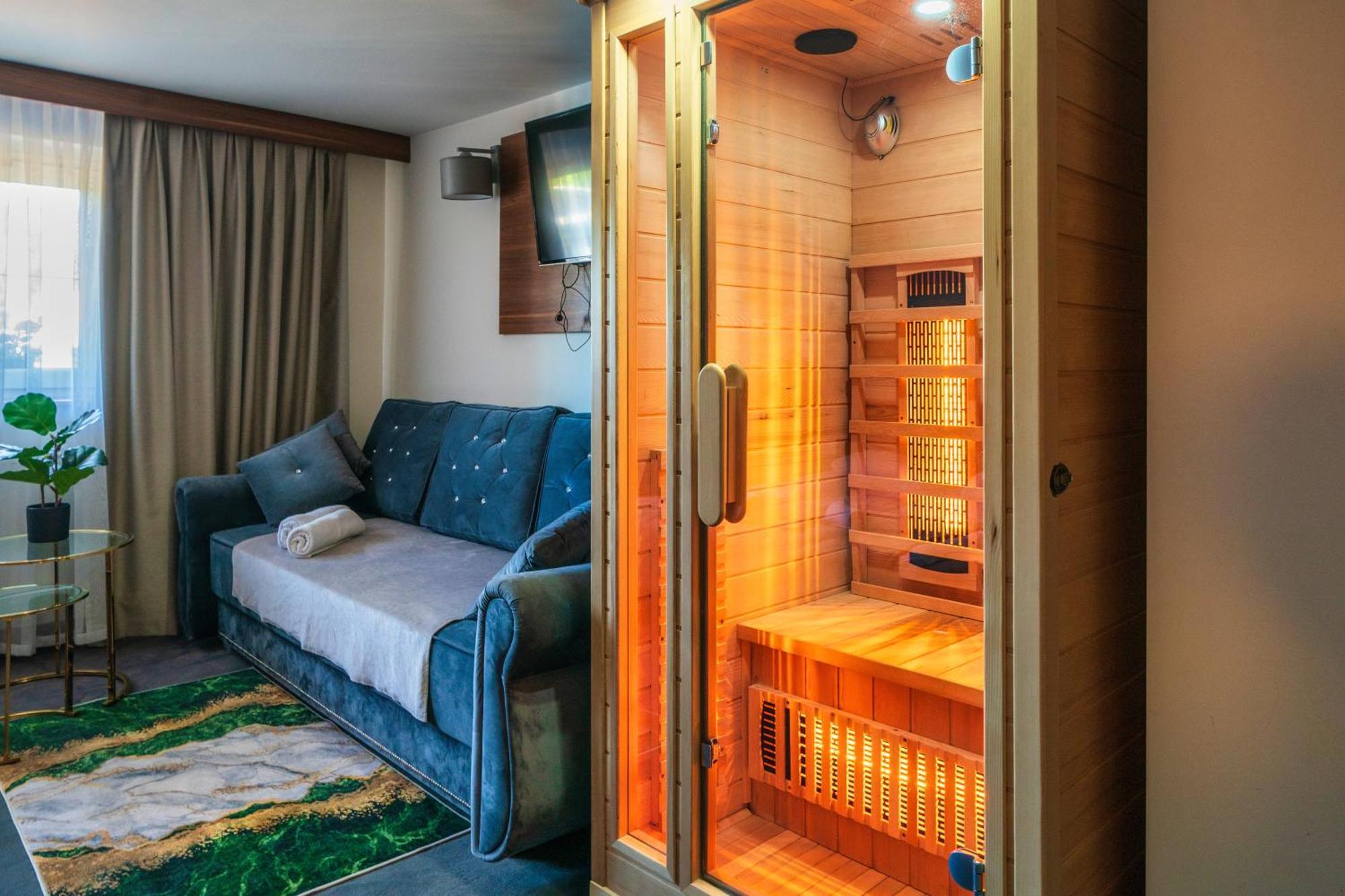 Gorski Resort Lux Apartments Jacuzzi & Sauna بورونين المظهر الخارجي الصورة